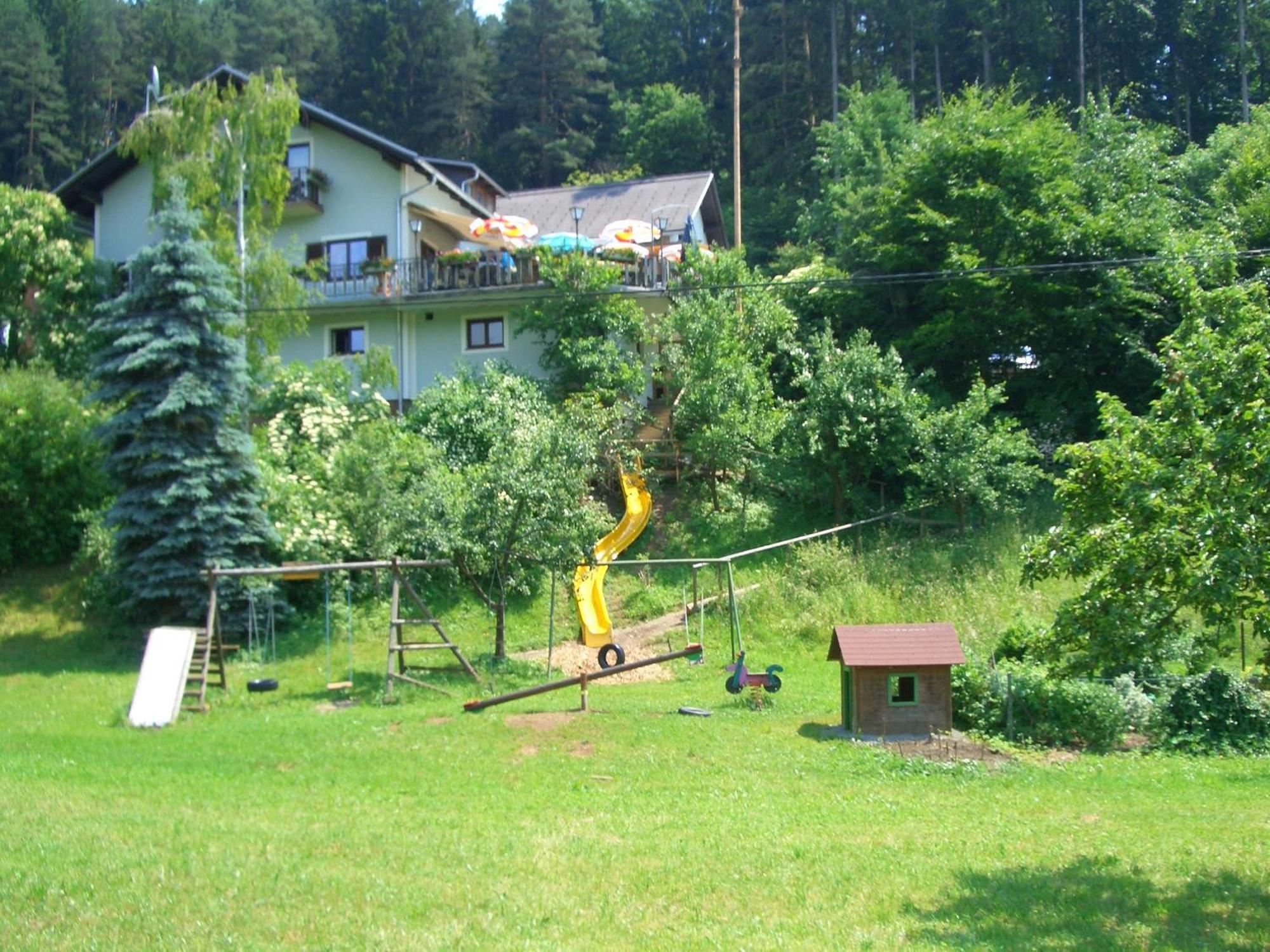 Gasthaus - Gaestehaus Schusterbauer Rein Εξωτερικό φωτογραφία